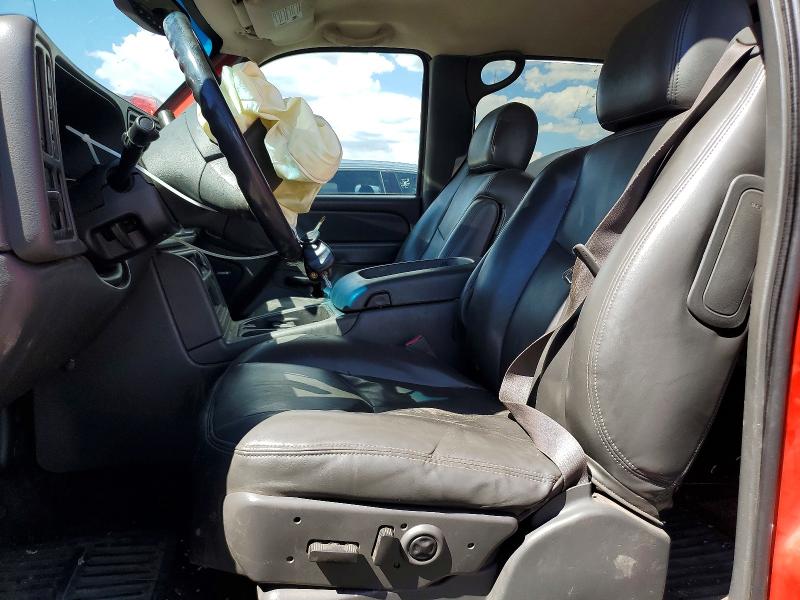 Photo 7 from auction – 2003 CHEVROLET AVALANCHE with VIN 3GNEK13T63G319258