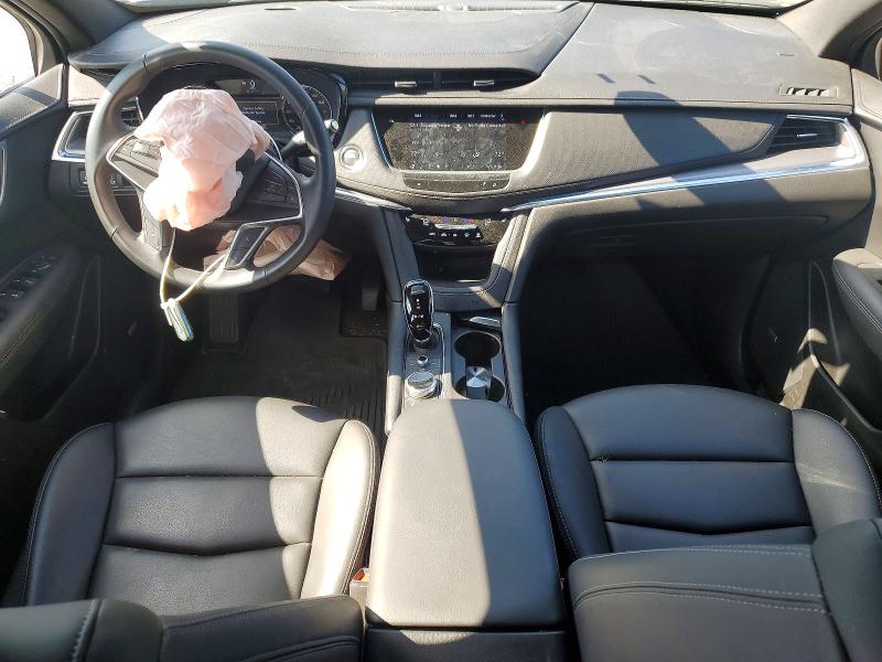 Photo 8 from auction – 2024 CADILLAC XT5 with VIN 1GYKNBR47RZ758075