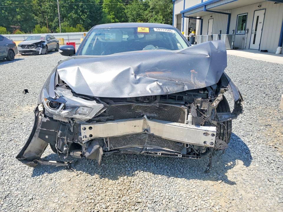 Photo 5 from auction – 2017 NISSAN MAXIMA with VIN 1N4AA6APXHC394722