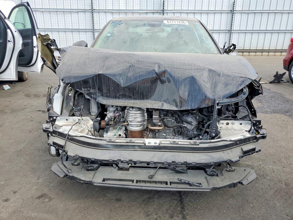 Photo 5 from auction – 2025 HONDA CIVIC with VIN 2HGFE2F23SH568730