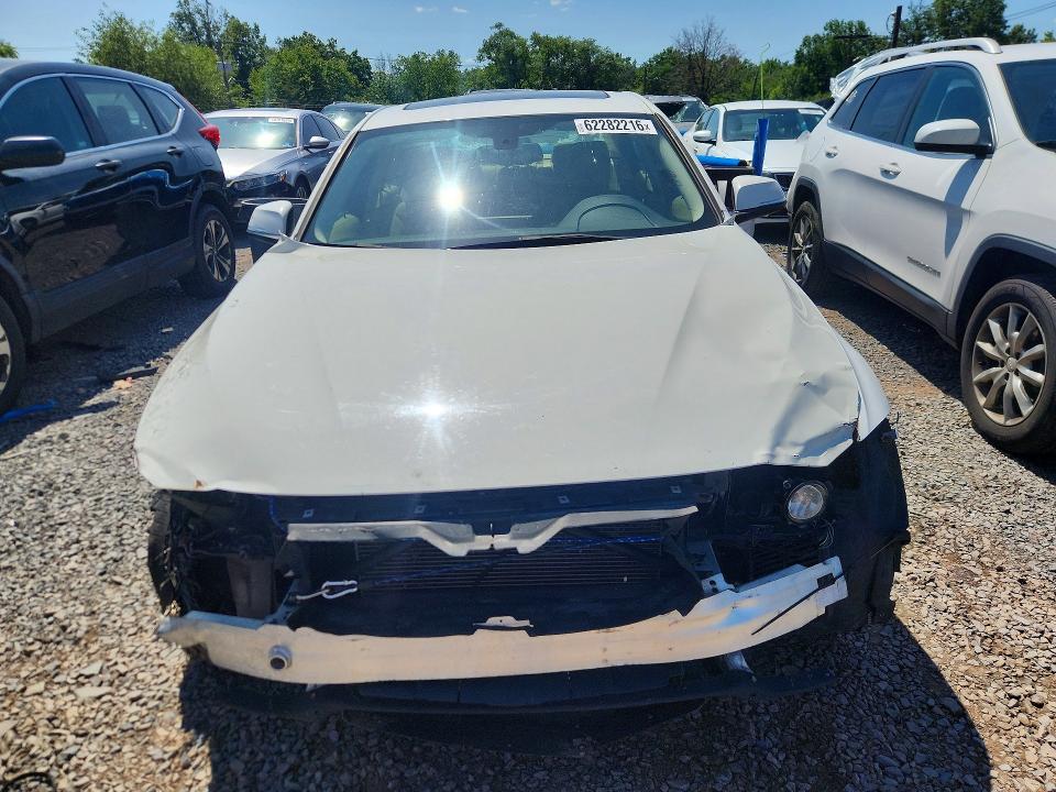 Photo 5 from auction – 2013 BMW 328 with VIN WBA3B5C53DF595776