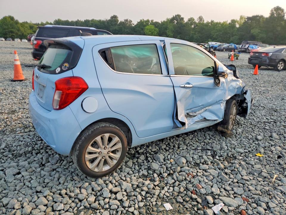 Photo 3 from auction – 2016 CHEVROLET SPARK with VIN KL8CF6SA8GC574013