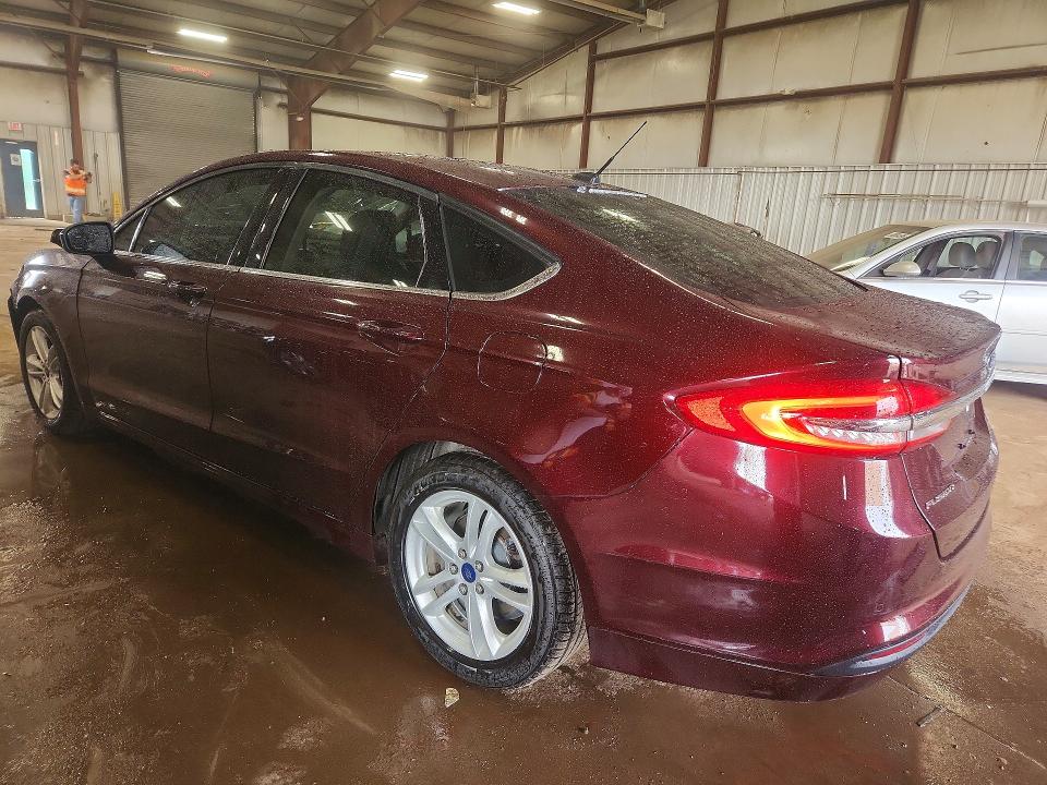 Photo 2 from auction – 2018 FORD FUSION with VIN 3FA6P0HDXJR216555
