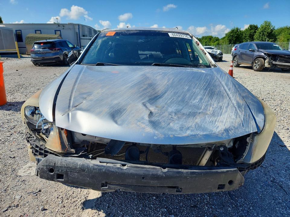 Снимка 5 от търг – 2008 HONDA ACCORD с VIN JHMCP268X8C056540