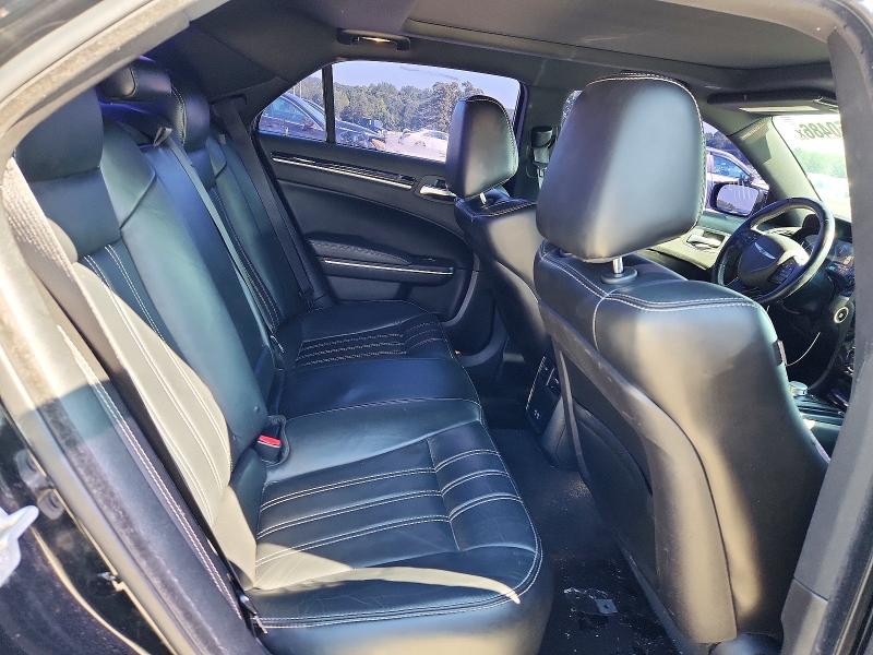 Photo 10 from auction – 2017 CHRYSLER 300 with VIN 2C3CCABGXHH603635