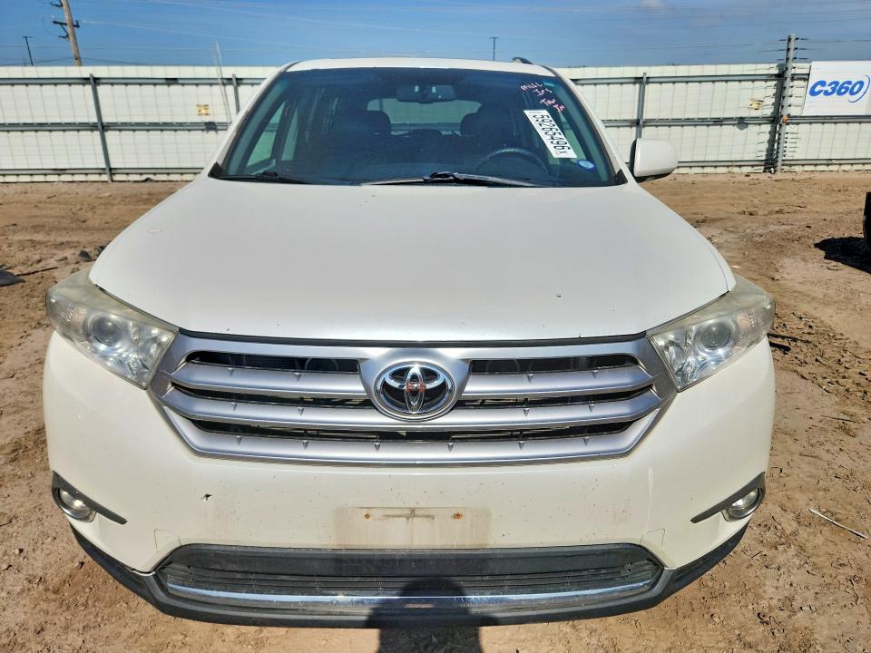 Photo 5 from auction – 2012 TOYOTA HIGHLANDER with VIN 5TDDK3EH4CS093229