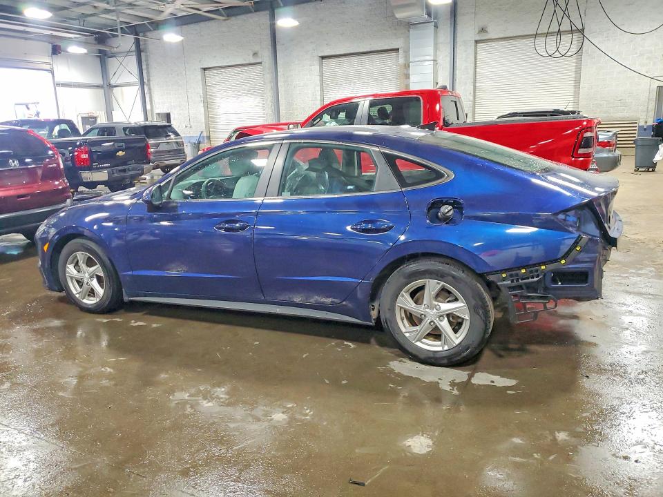 Photo 2 from auction – 2022 HYUNDAI SONATA with VIN 5NPEG4JA9NH144107