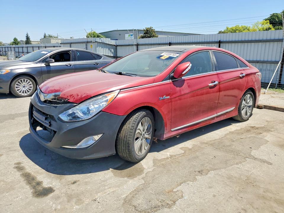 HYUNDAI SONATA 2014 with VIN KMHEC4A41EA111806 - Photo from auction