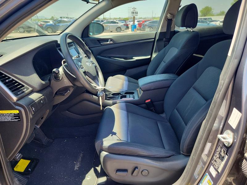 Photo 7 from auction – 2017 HYUNDAI TUCSON with VIN KM8J33A45HU496394