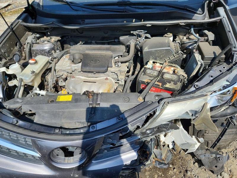 Снимка 12 от търг – 2014 TOYOTA RAV4 с VIN JTMBFREV2EJ012149