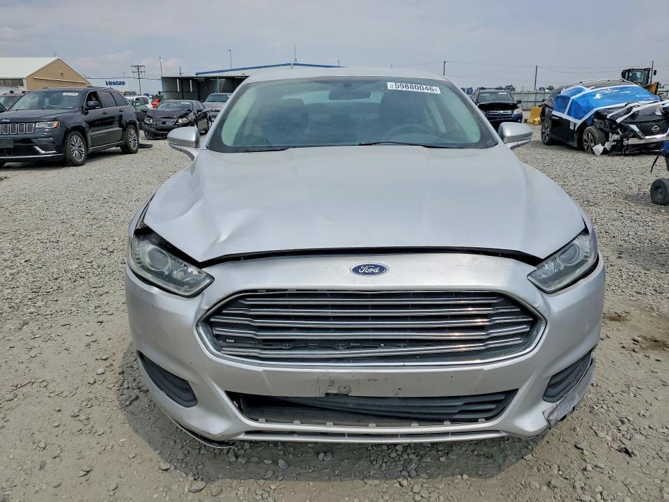 Zdjęcie 5 z aukcji – 2016 FORD FUSION z VIN 3FA6P0H70GR239636