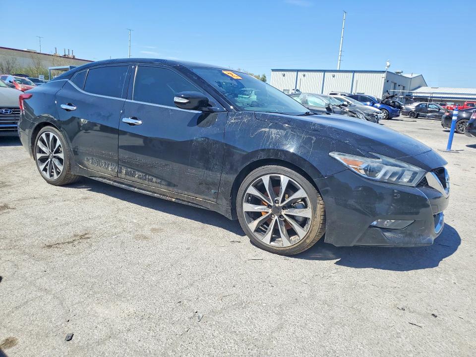 Photo 4 from auction – 2017 NISSAN MAXIMA with VIN 1N4AA6AP2HC401565