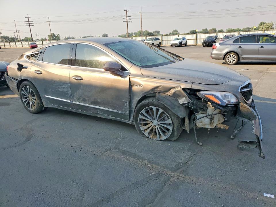 Photo 4 from auction – 2017 BUICK LACROSSE with VIN 1G4ZP5SS7HU172038