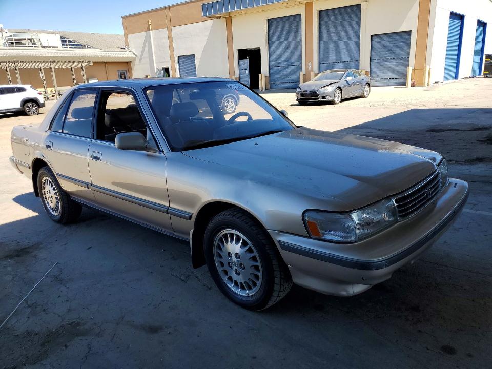 Photo 4 from auction – 1992 TOYOTA CRESSIDA with VIN JT2MX83E3N0088707