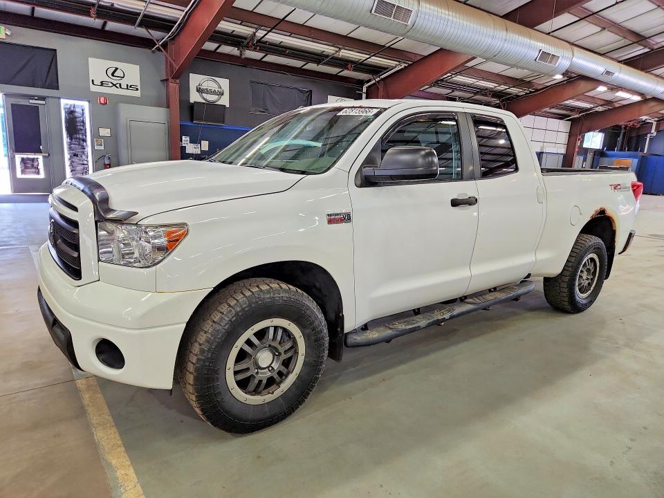 TOYOTA TUNDRA 2011 with VIN 5TFUY5F13BX202820 - Photo from auction