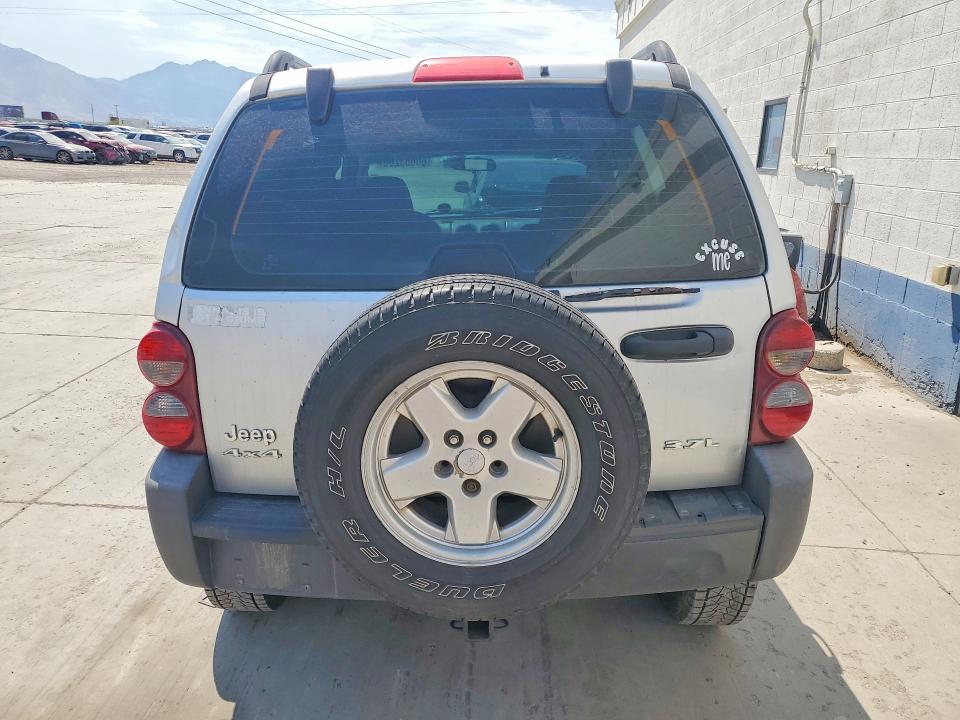 Photo 6 from auction – 2006 JEEP LIBERTY with VIN 1J4GL48K06W231032