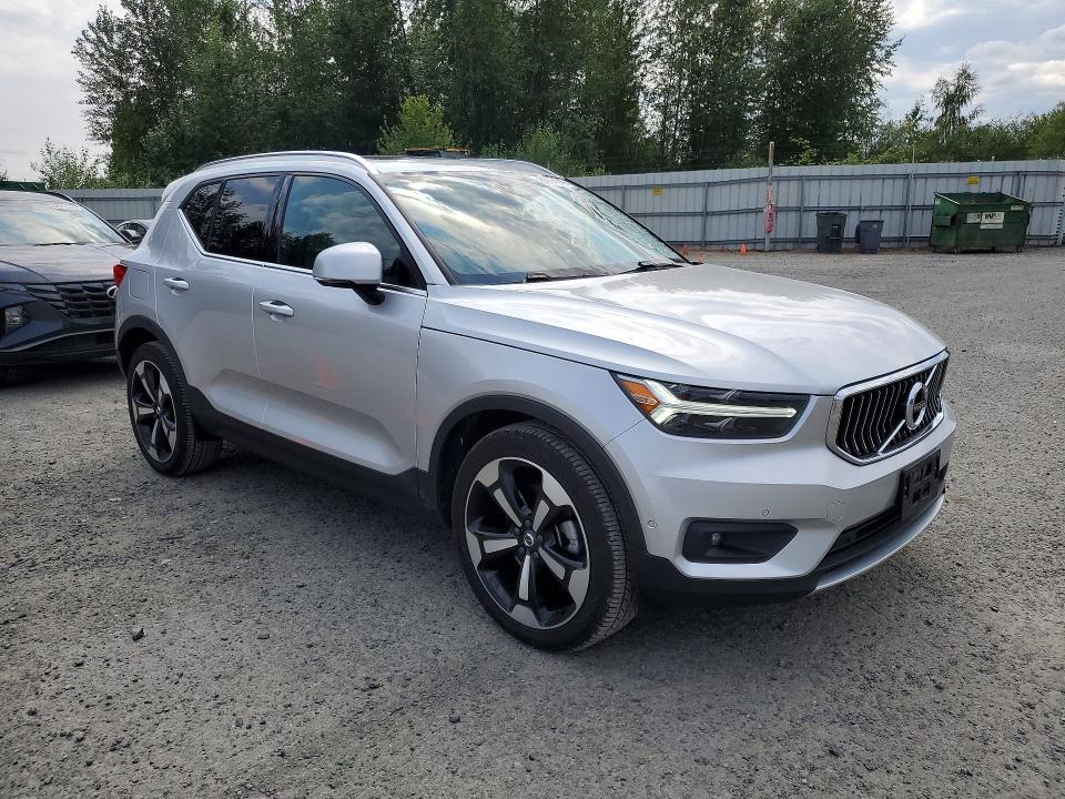 Photo 4 from auction – 2019 VOLVO XC40 with VIN YV4162UL0K2115902
