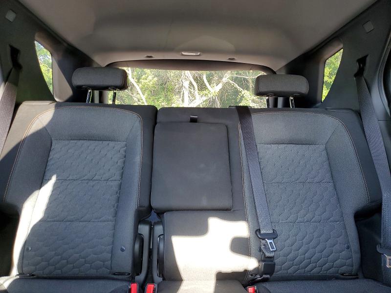 Photo 10 from auction – 2018 CHEVROLET EQUINOX with VIN 3GNAXLEU5JS585754