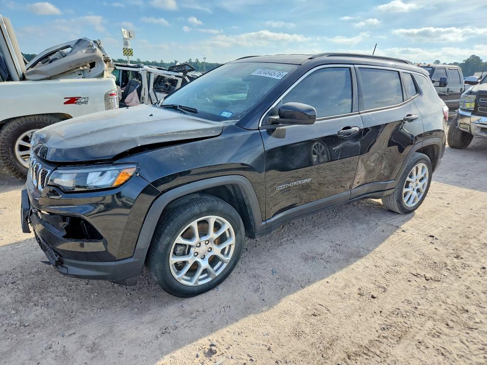 JEEP COMPASS 2024 with VIN 3C4NJDFN5RT579502 - Photo from auction