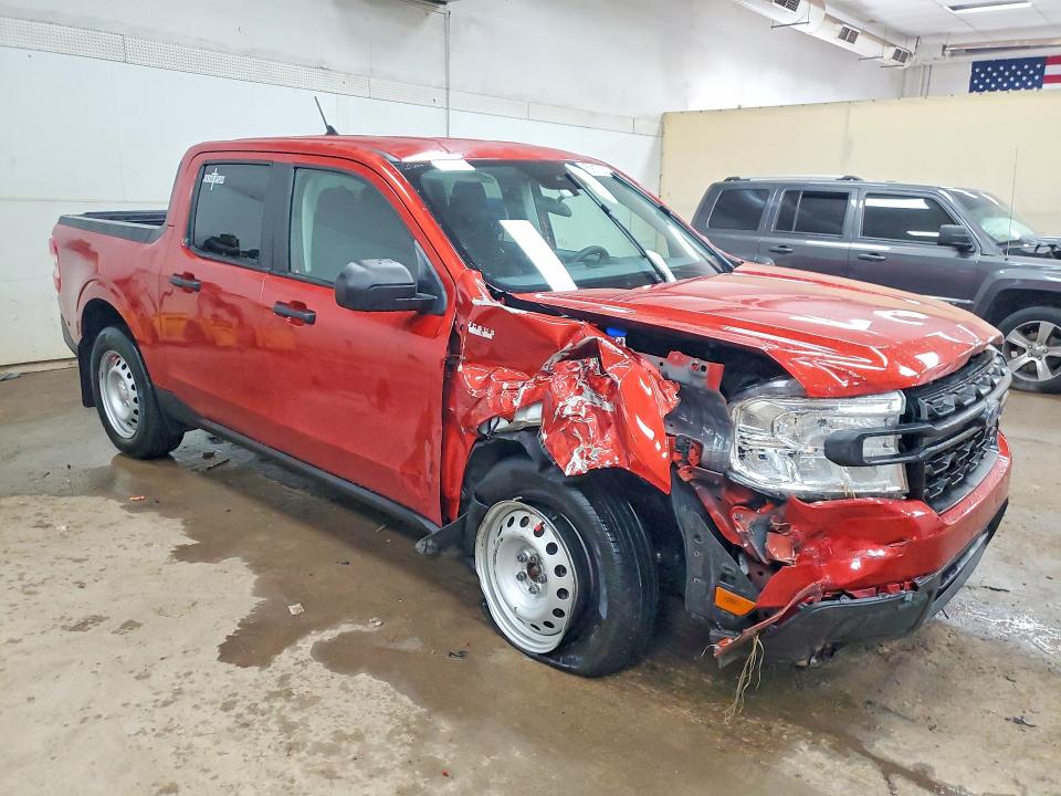 Photo 4 from auction – 2024 FORD MAVERICK with VIN 3FTTW8B92RRA44469