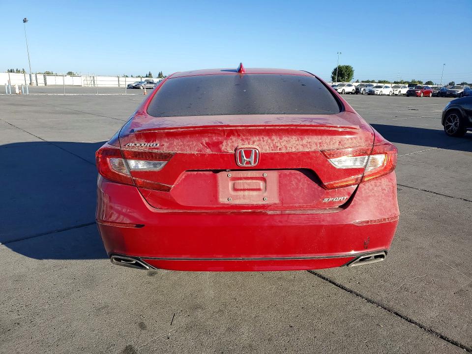Photo 6 from auction – 2018 HONDA ACCORD with VIN 1HGCV1F35JA240115