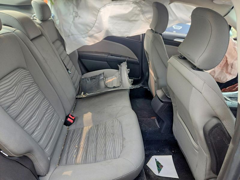 Photo 10 from auction – 2016 FORD FUSION with VIN 3FA6P0G72GR299337