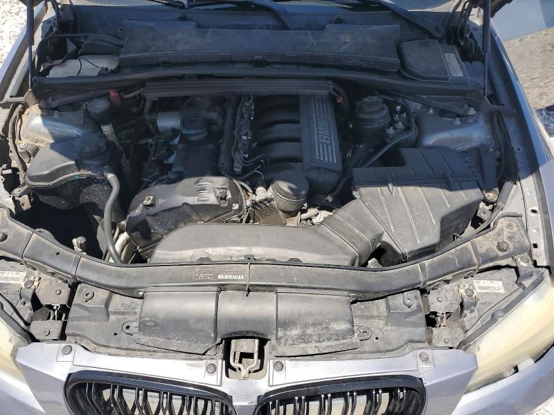 Photo 11 from auction – 2010 BMW 328 with VIN WBAPH7G54ANM52486