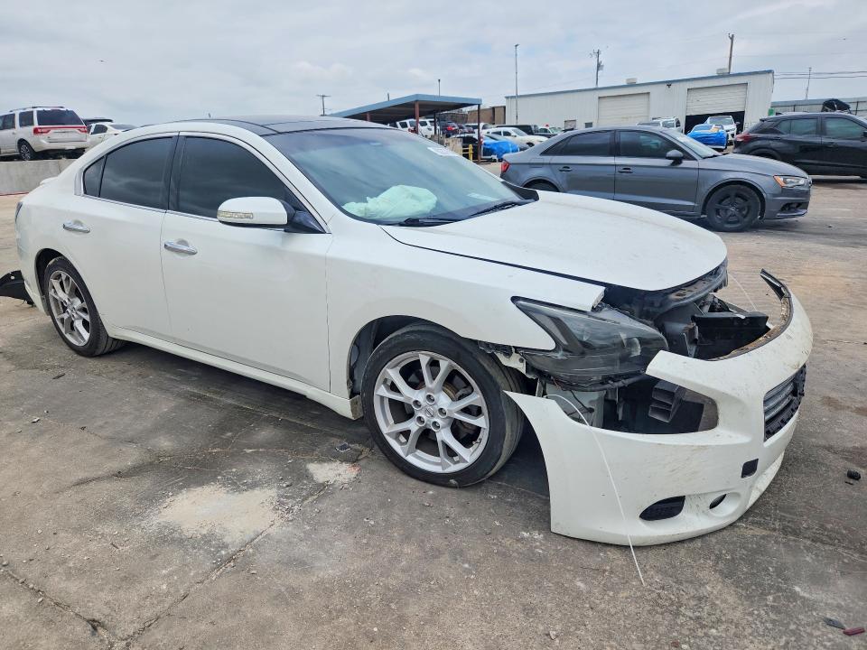 Photo 4 from auction – 2014 NISSAN MAXIMA with VIN 1N4AA5AP2EC436449