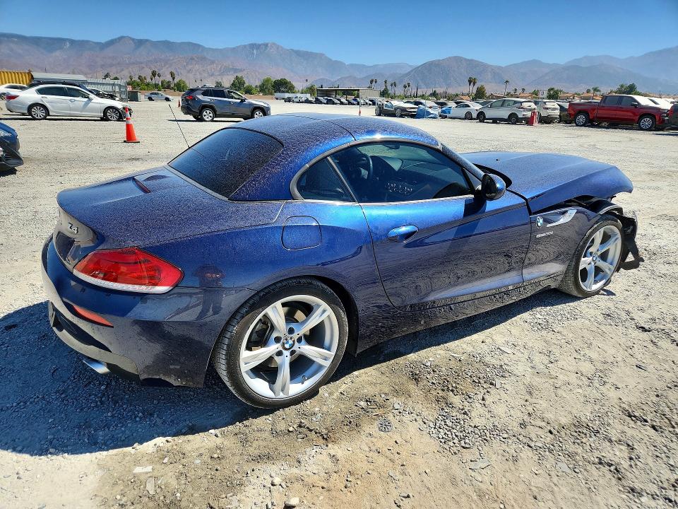Photo 3 from auction – 2015 BMW Z4 with VIN WBALM7C56FJ798876