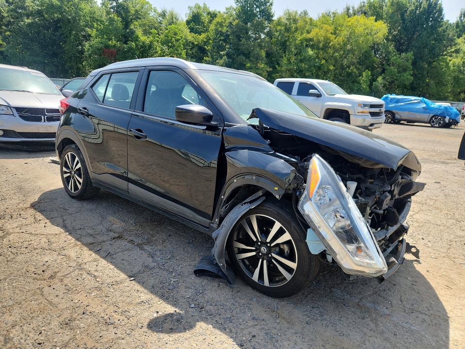 Photo 4 from auction – 2020 NISSAN KICKS with VIN 3N1CP5CV7LL479170