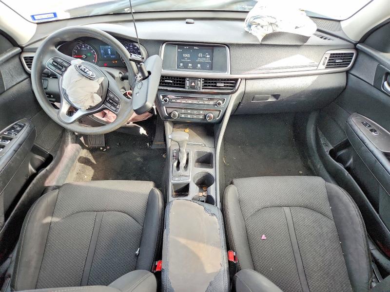 Photo 8 from auction – 2018 KIA OPTIMA with VIN 5XXGT4L39JG190657