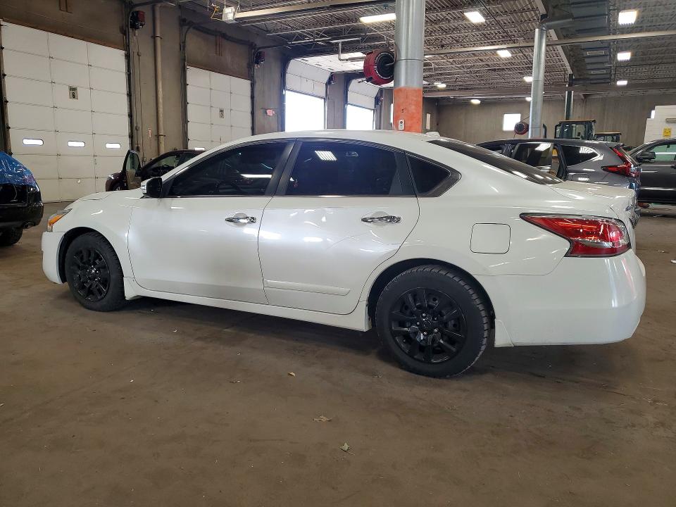 Photo 2 from auction – 2014 NISSAN ALTIMA with VIN 1N4AL3AP3EC165304