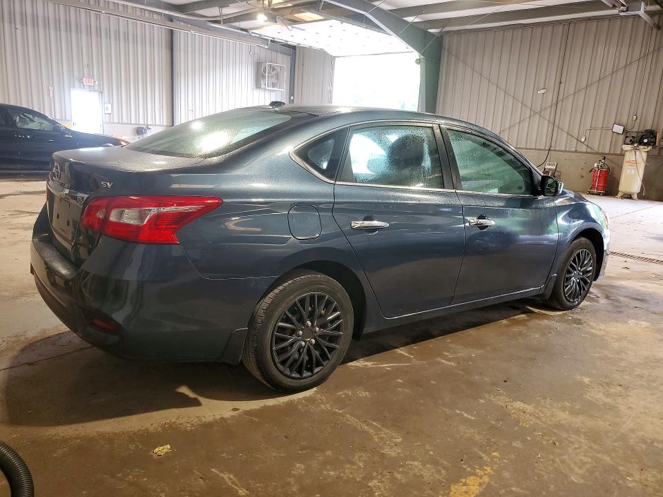Photo 3 from auction – 2017 NISSAN SENTRA with VIN 3N1AB7AP6HY310998