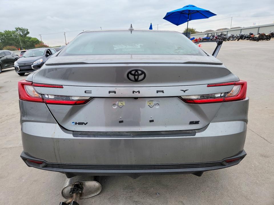 Zdjęcie 6 z aukcji – 2026 TOYOTA CAMRY z VIN 4T1DAACK7TU300029