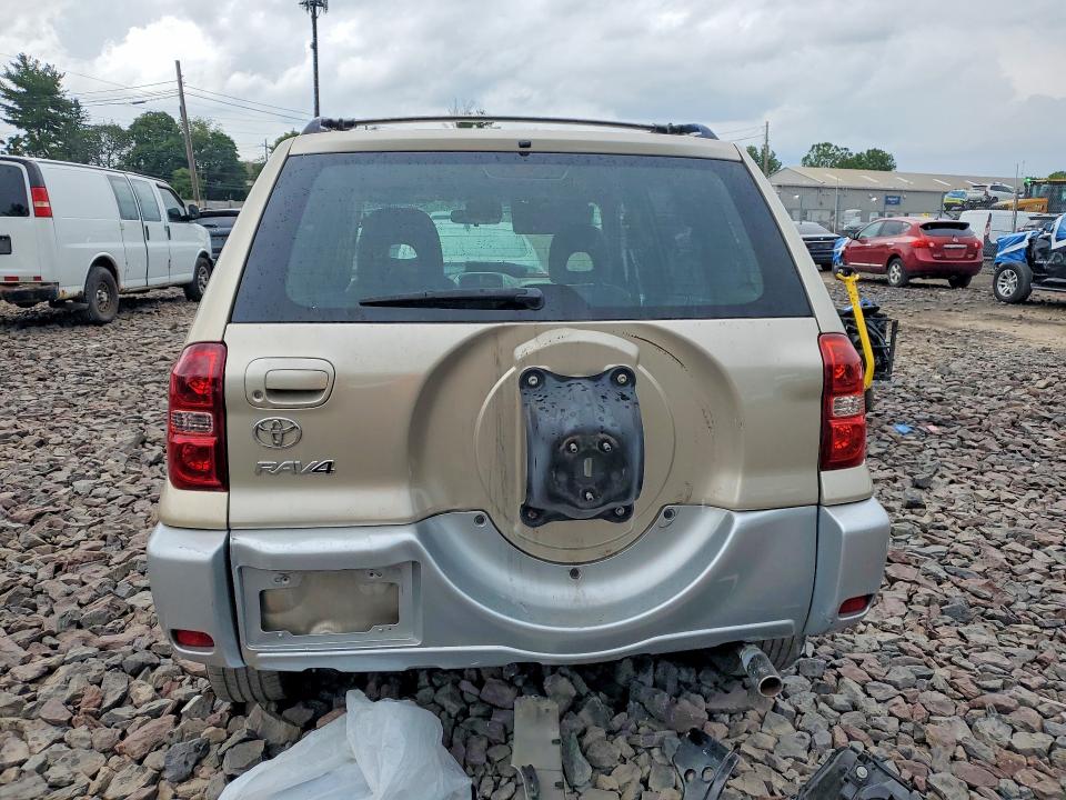 Photo 6 from auction – 2005 TOYOTA RAV4 with VIN JTEGD20V350064479