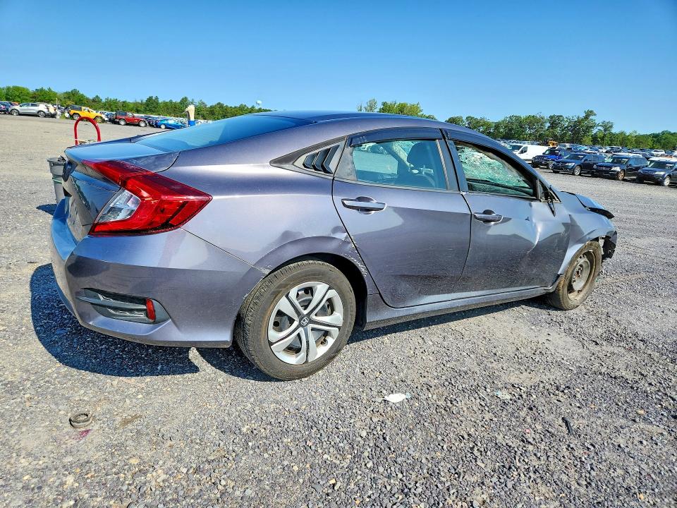 Photo 3 from auction – 2017 HONDA CIVIC with VIN 19XFC2F59HE050981