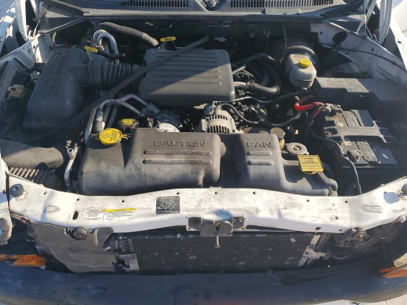Photo 11 from auction – 2002 DODGE DAKOTA with VIN 1B7HL38N82S607556