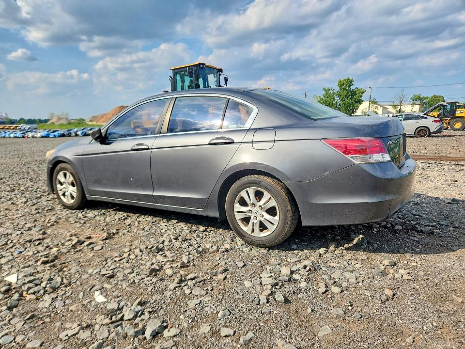 Photo 2 from auction – 2010 HONDA ACCORD with VIN 1HGCP2F4XAA102921