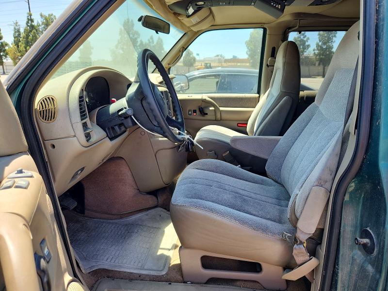 Photo 7 from auction – 1999 CHEVROLET ASTRO with VIN 1GNDM19W3XB119489
