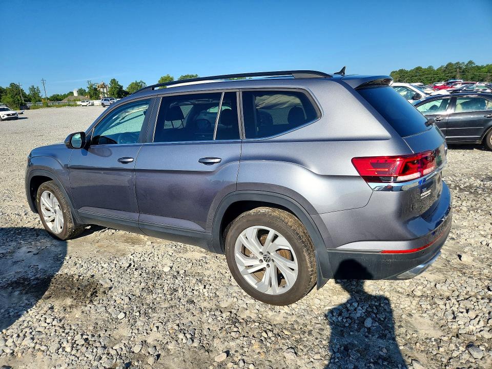 Photo 2 from auction – 2022 VOLKSWAGEN ATLAS with VIN 1V2JP2CA5NC533854