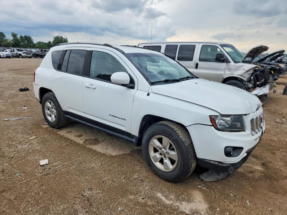 Photo 4 from auction – 2016 JEEP COMPASS with VIN 1C4NJCEA1GD744585