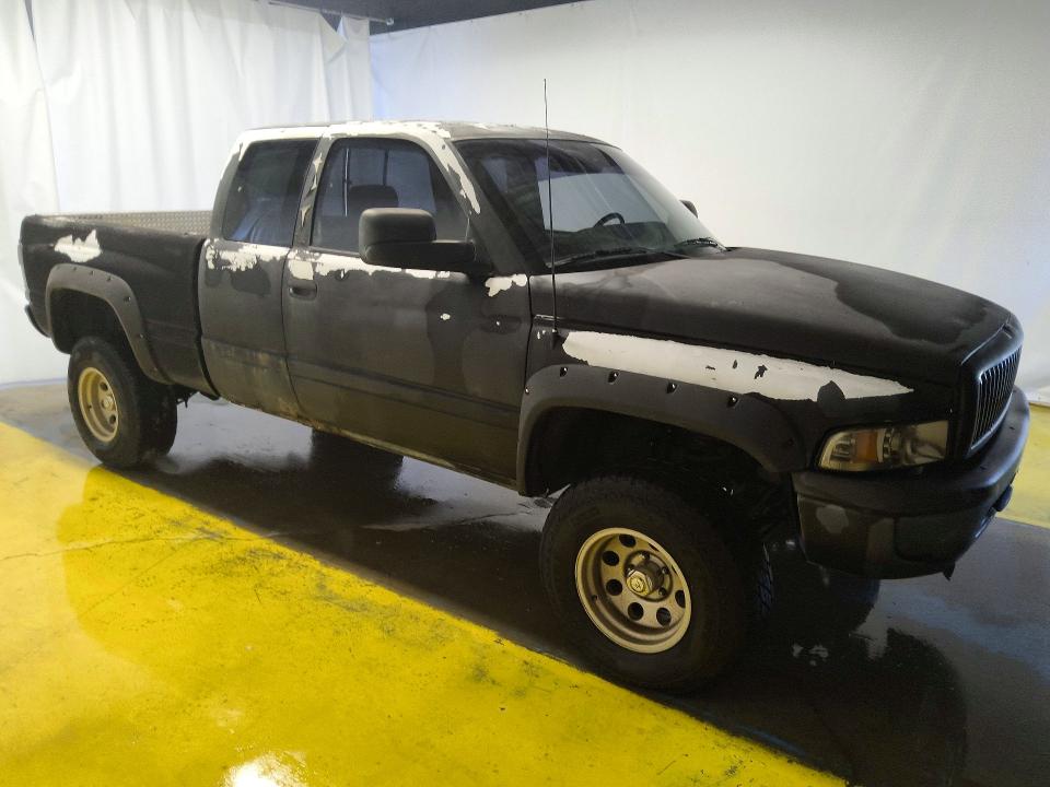 Zdjęcie 4 z aukcji – 1997 DODGE RAM 1500 z VIN 3B7HF13Z8VG777451