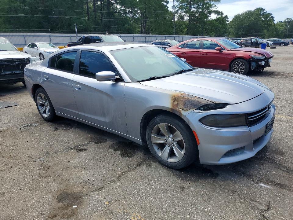 Photo 4 from auction – 2015 DODGE CHARGER with VIN 2C3CDXBGXFH734710