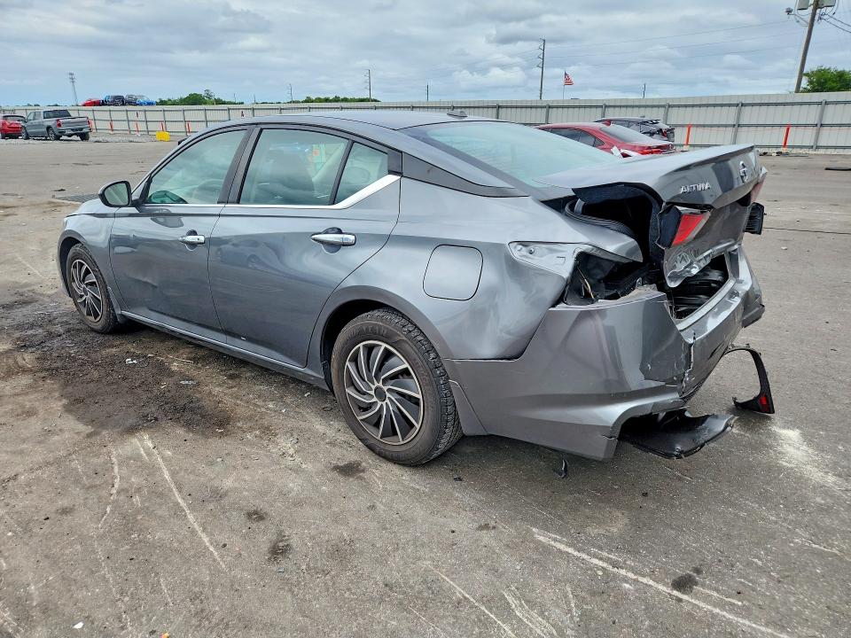 Photo 2 from auction – 2019 NISSAN ALTIMA with VIN 1N4BL4BVXKC193023