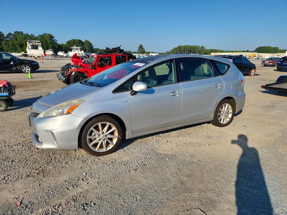 TOYOTA PRIUS V 2012 with VIN JTDZN3EU1C3023909 - Photo from auction