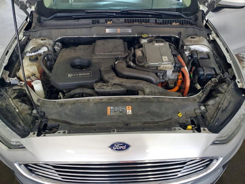 Photo 11 from auction – 2019 FORD FUSION with VIN 3FA6P0LU4KR110210