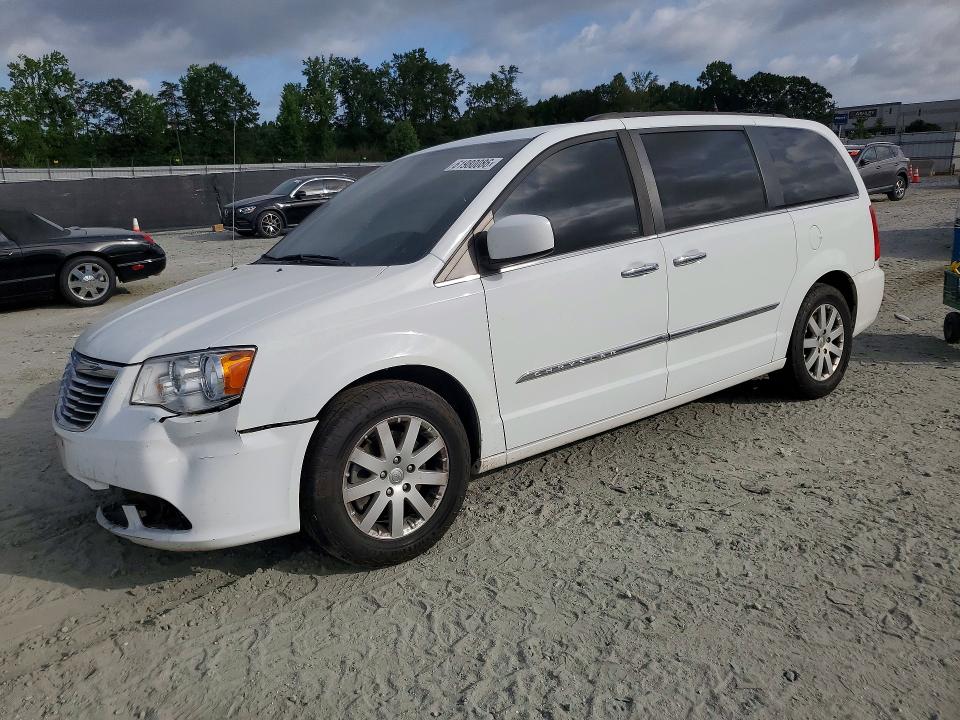 2016 CHRYSLER TOWN & COUNTRY - Търг №61980086