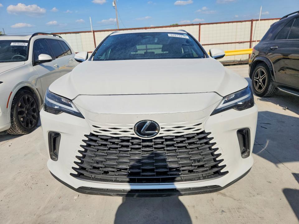 Photo 5 from auction – 2024 LEXUS RX 350 with VIN JTJCHMAA8R2011461