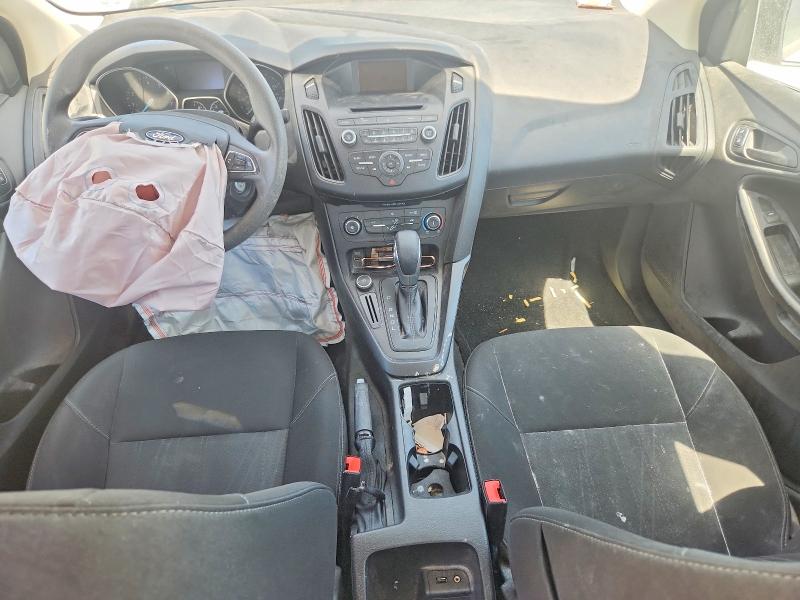 Photo 8 from auction – 2017 FORD FOCUS with VIN 1FADP3E27HL206196