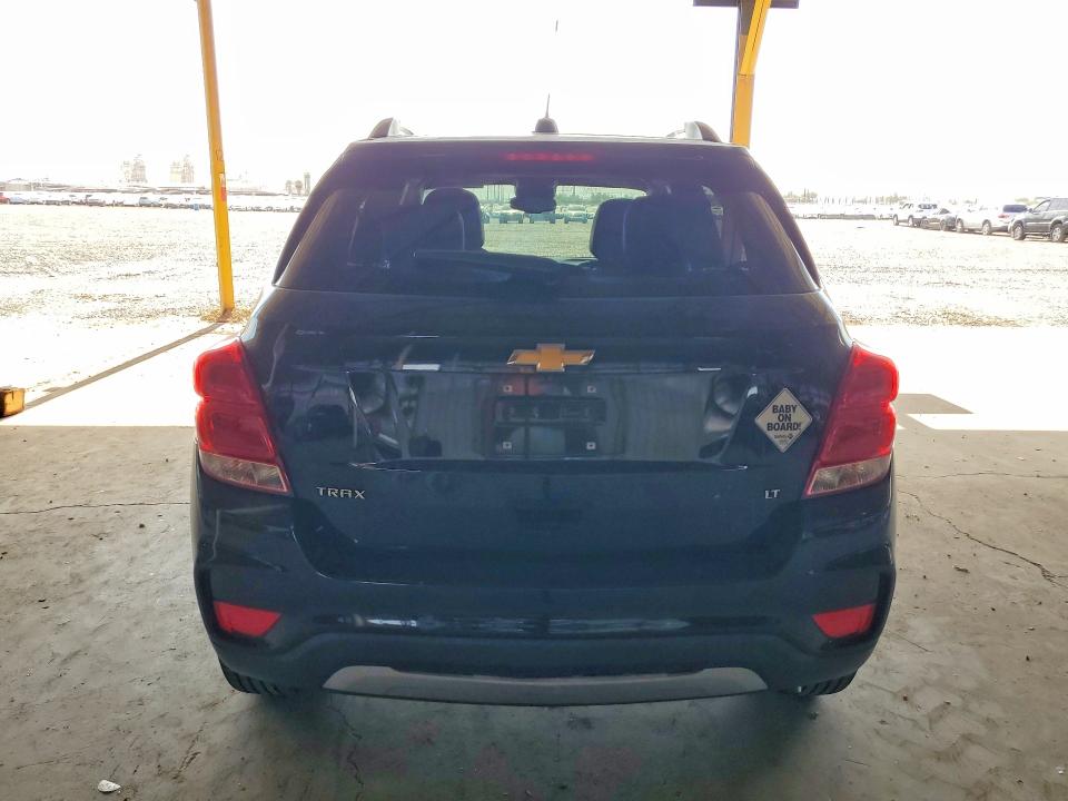 Photo 6 from auction – 2019 CHEVROLET TRAX with VIN KL7CJLSB9KB879450